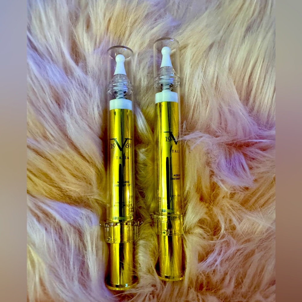 THIS WORKS GREAT!Versace 19V69 Instant Face,  Neck and Eye Lift X2